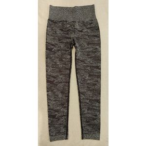 Grey camo crop leggings, size XS